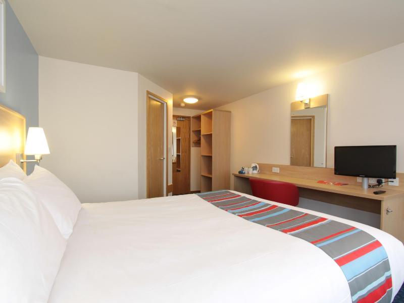 Travelodge Aberdeen Airport Exteriör bild